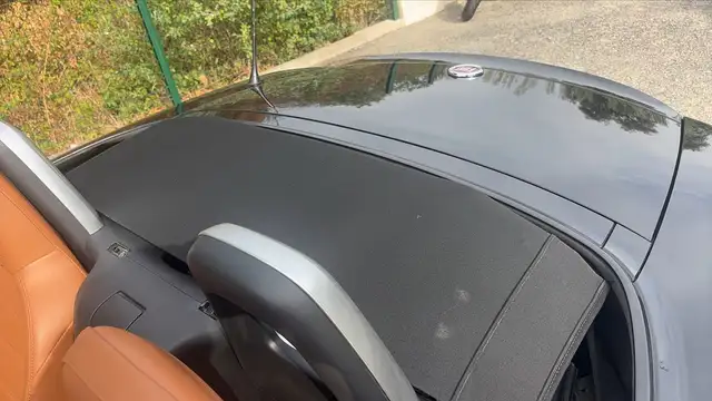 Fiat 124 Spider view 9