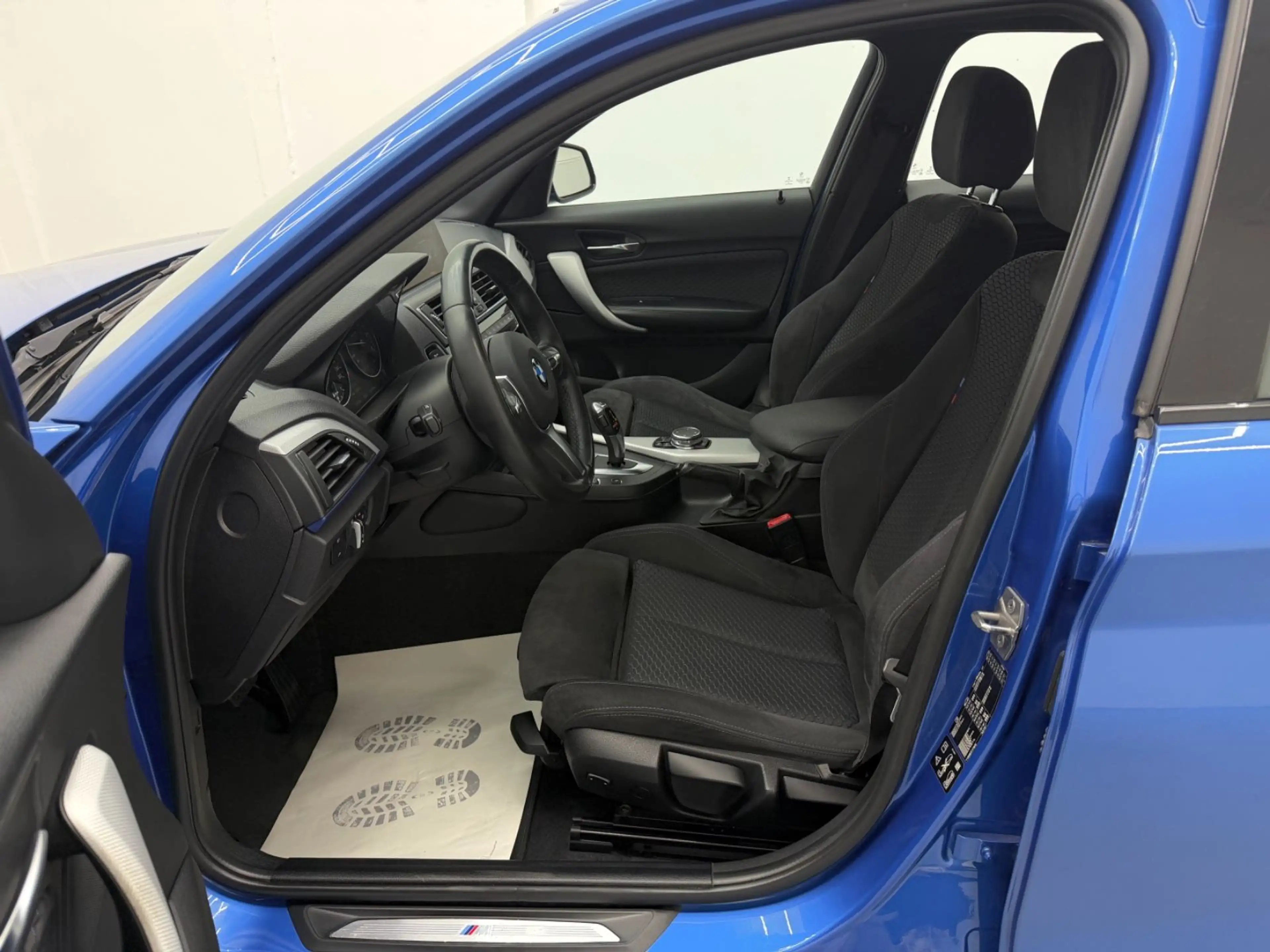 BMW 120 d xDrive M-Paket AT|LED|NAV|PDC|SHZ|TEMP|ACau — photo 10