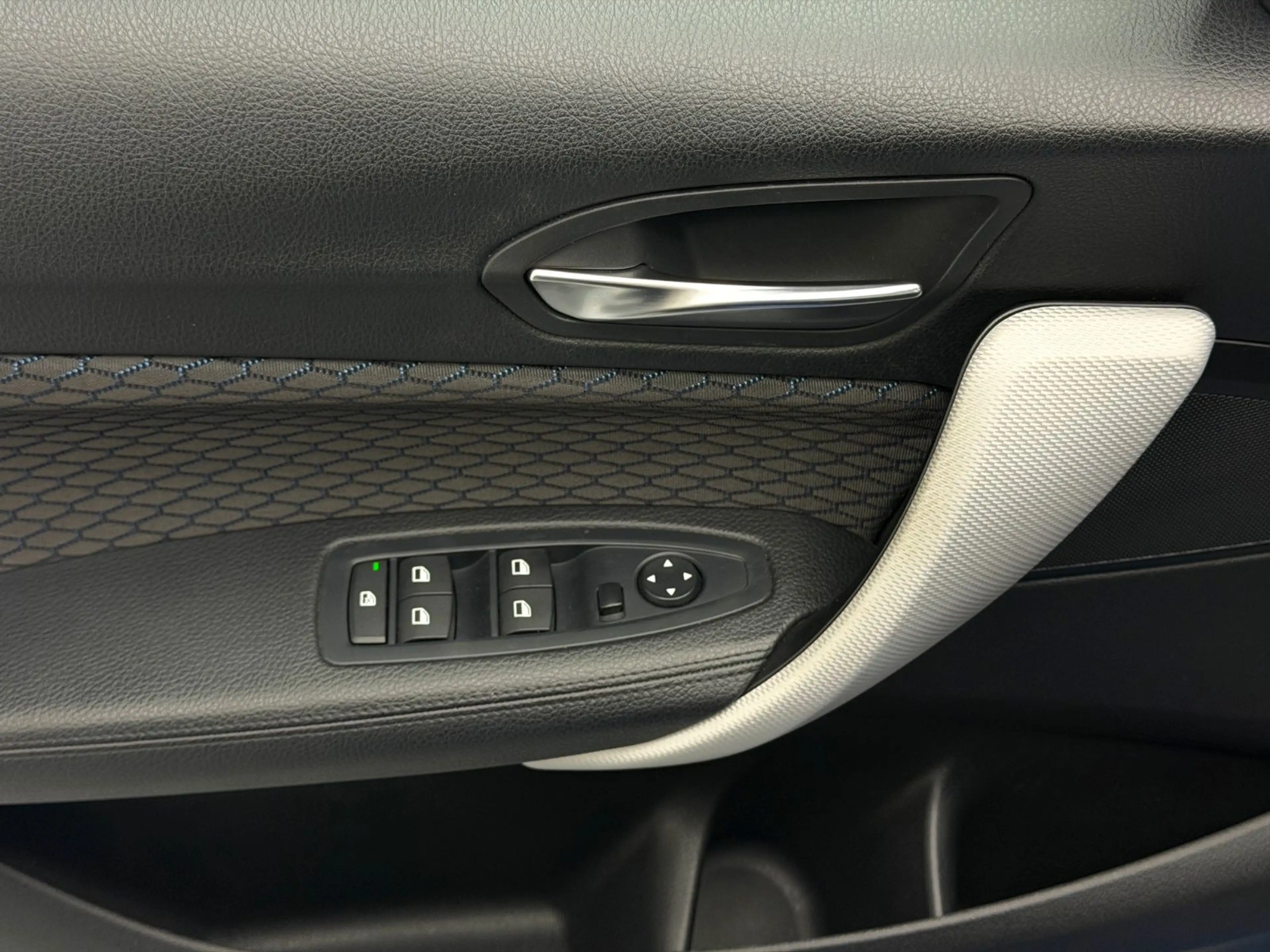 BMW 120 d xDrive M-Paket AT|LED|NAV|PDC|SHZ|TEMP|ACau — photo 15