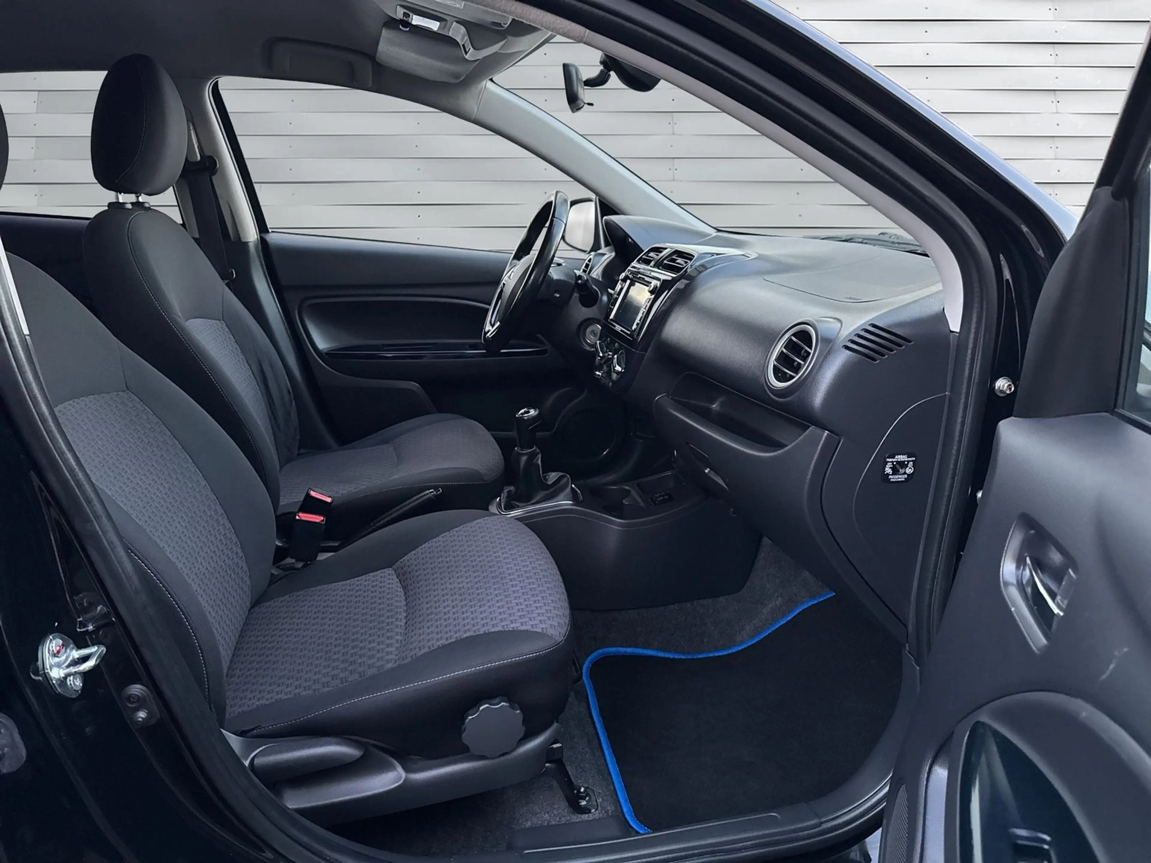 Mitsubishi Space Star 1.2 1.HAND TÜV NEU,NAVI,SHZ,CARPLAY — photo 11