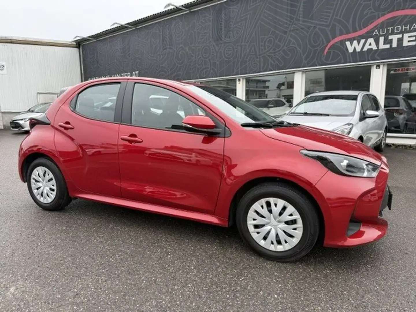 Toyota Yaris 1,5 VVT-ie Rot - 1
