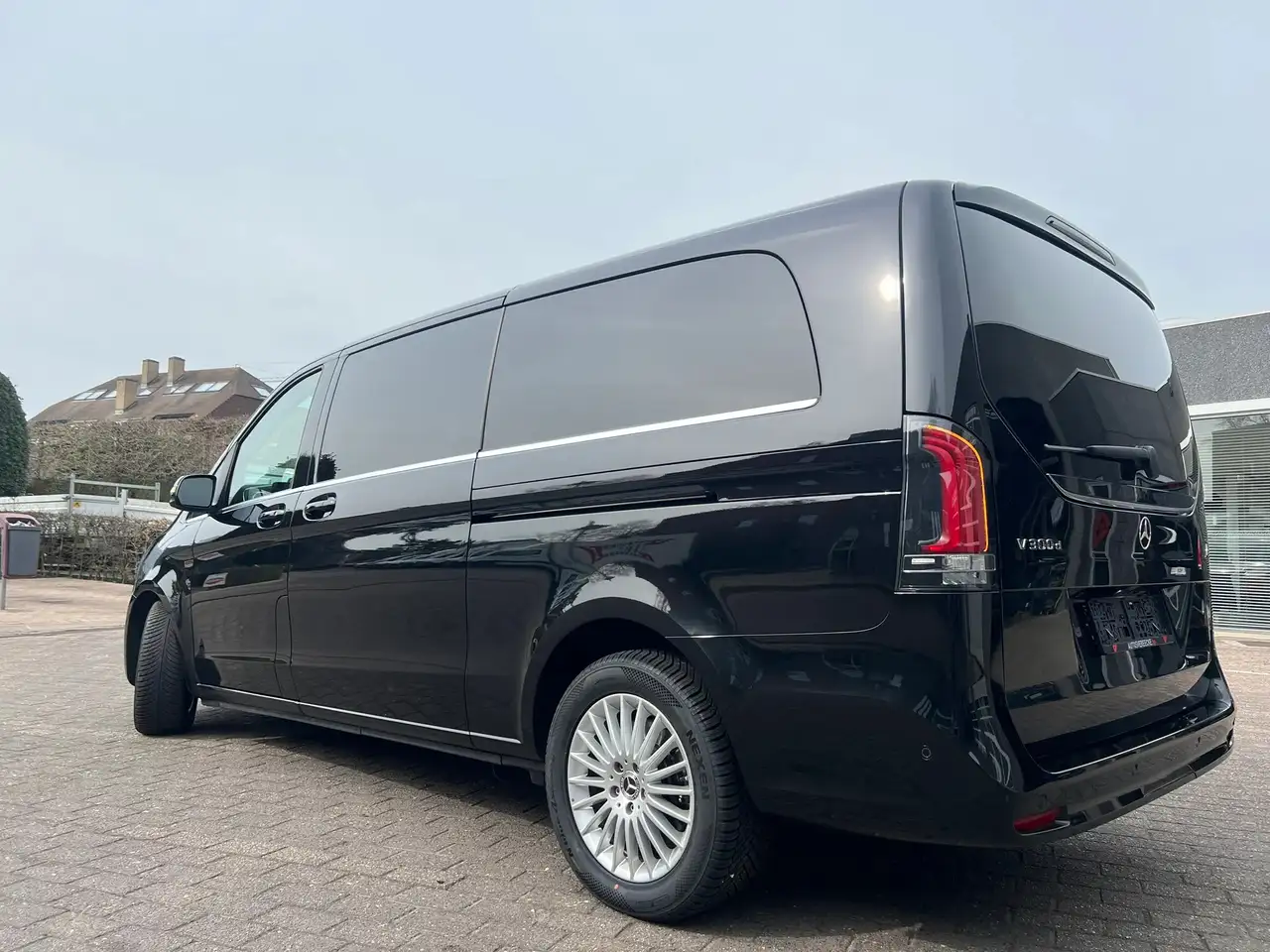Mercedes-Benz V 300 V300 L3 RWD AUTO (63.500€ex.) DUB CABINE — foto 8