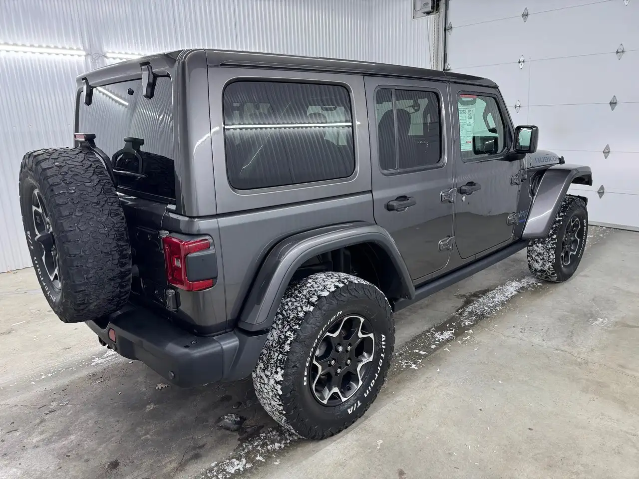 Jeep Wrangler снимка Jeep Wrangler