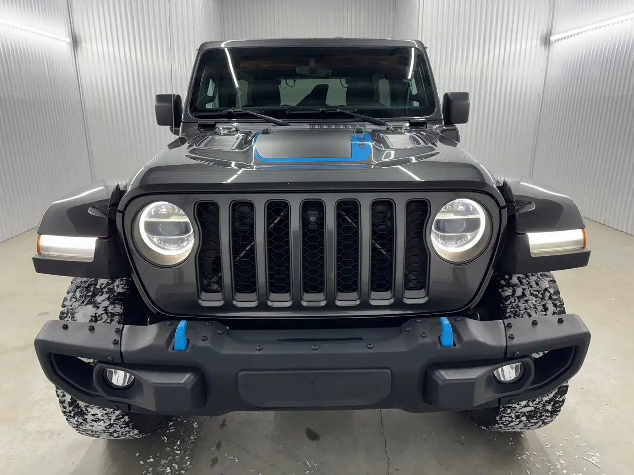 Jeep Wrangler снимка Jeep Wrangler