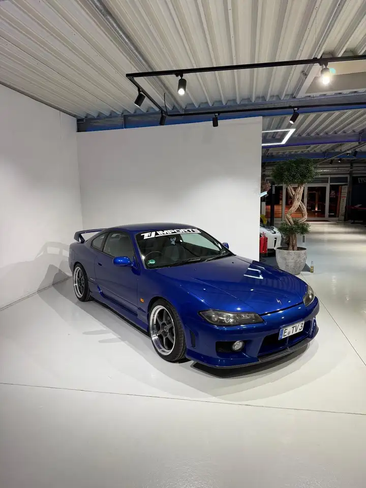 Nissan Silvia S15 Spec-R Aero brilliant blue, foto 3