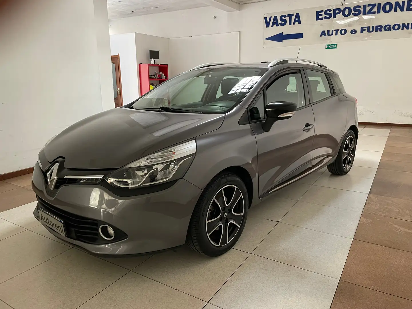 usato Renault Clio Station wagon a Torino - To per € 8.500,-