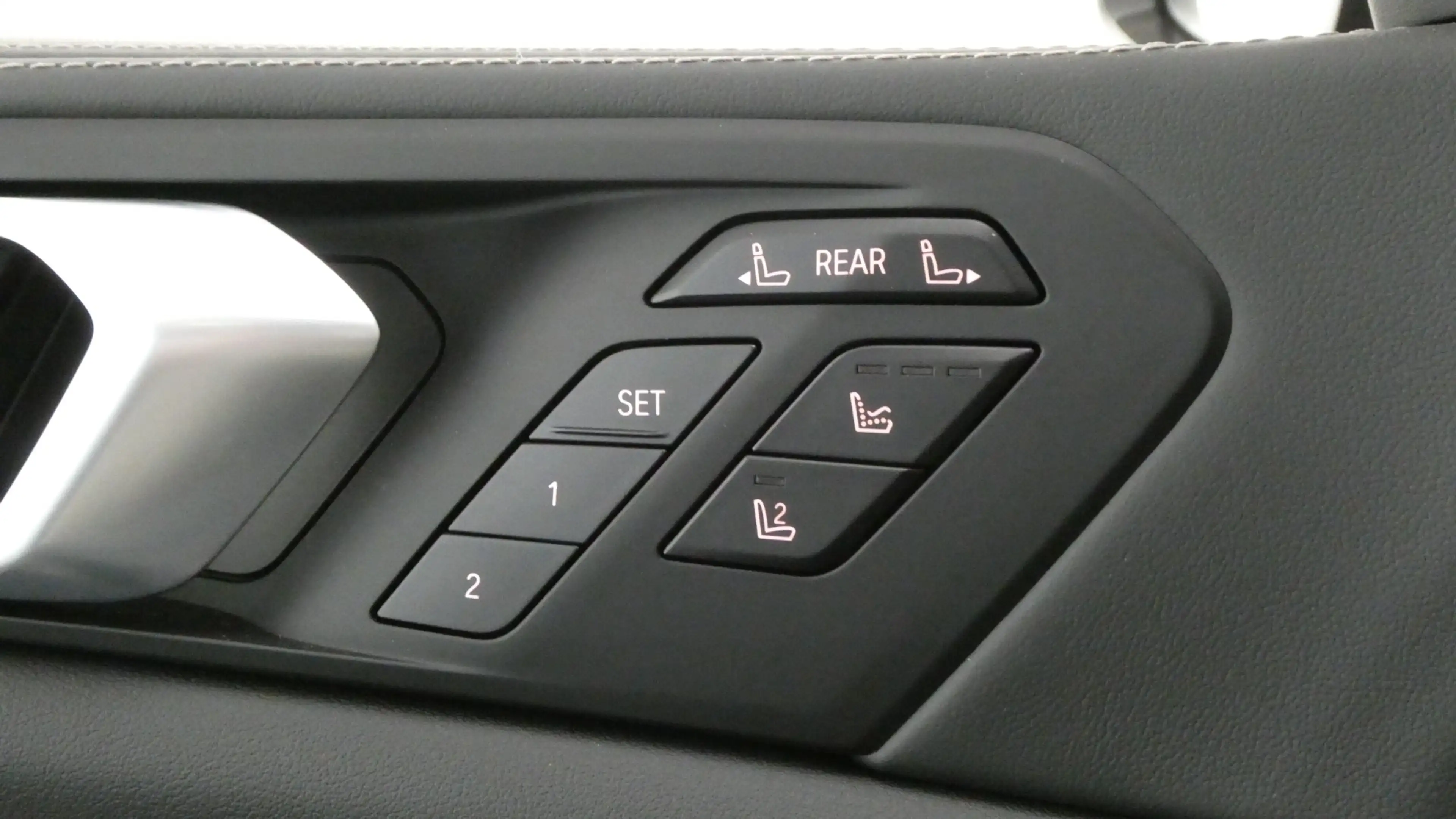 BMW X7 xDrive40d 48V M-Sportpaket Pro — photo 15