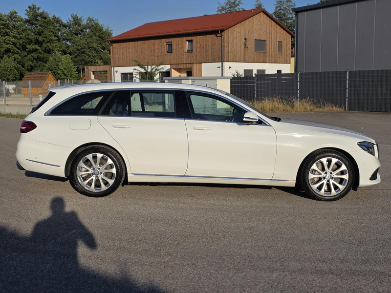 Mercedes-Benz E 400 E400 4Matic/Airmatic/Multibeam/Distronic/Standh. — photo 8