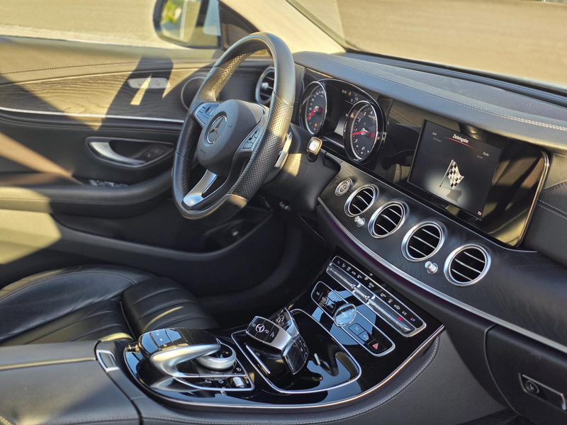 Mercedes-Benz E 400 E400 4Matic/Airmatic/Multibeam/Distronic/Standh. — photo 11