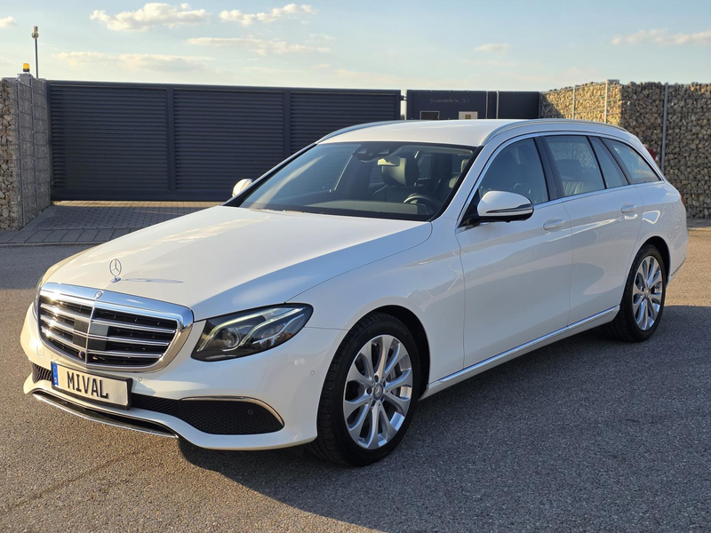 Mercedes-Benz E 400 E400 4Matic/Airmatic/Multibeam/Distronic/Standh. — photo 3