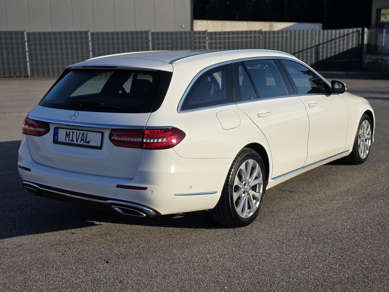 Mercedes-Benz E 400 E400 4Matic/Airmatic/Multibeam/Distronic/Standh. — photo 7