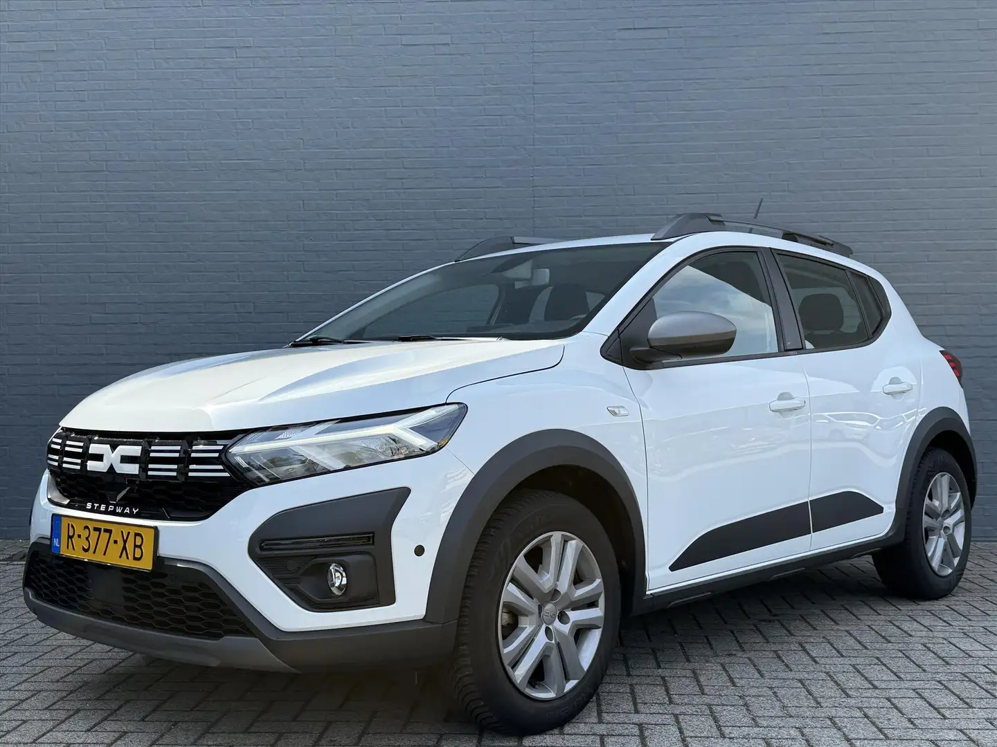 Dacia Sandero 1.0 TCe 90pk Automaat CVT Expression | Dode Hoek S Blanc - 2