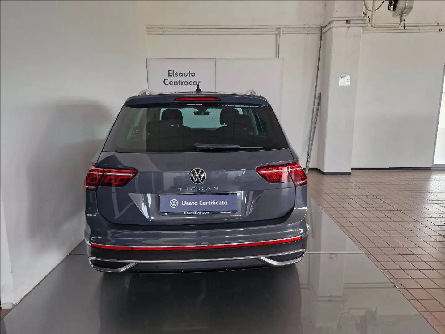 Volkswagen Tiguan 2.0 TDI 150 CV SCR DSG Elegance Gris - 1