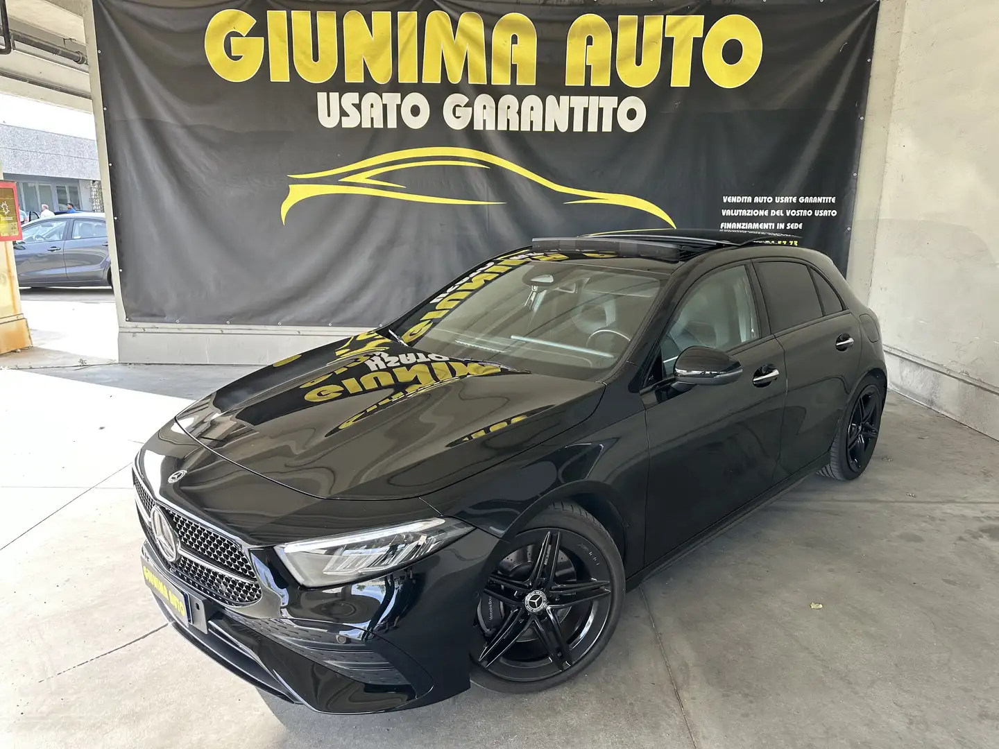 Mercedes-Benz A 250 A 250 AMG Line Advanced Plus 4matic auto Zwart - 1