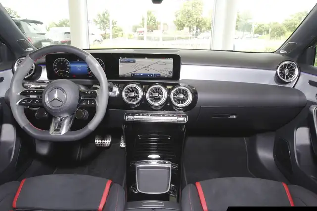 Mercedes-Benz A Class view 10