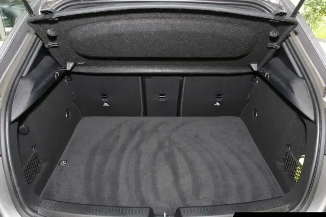 Mercedes-Benz A Class view 15