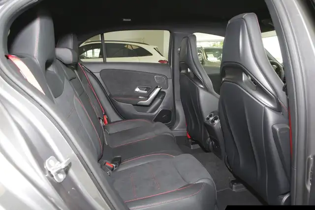 Mercedes-Benz A Class view 9