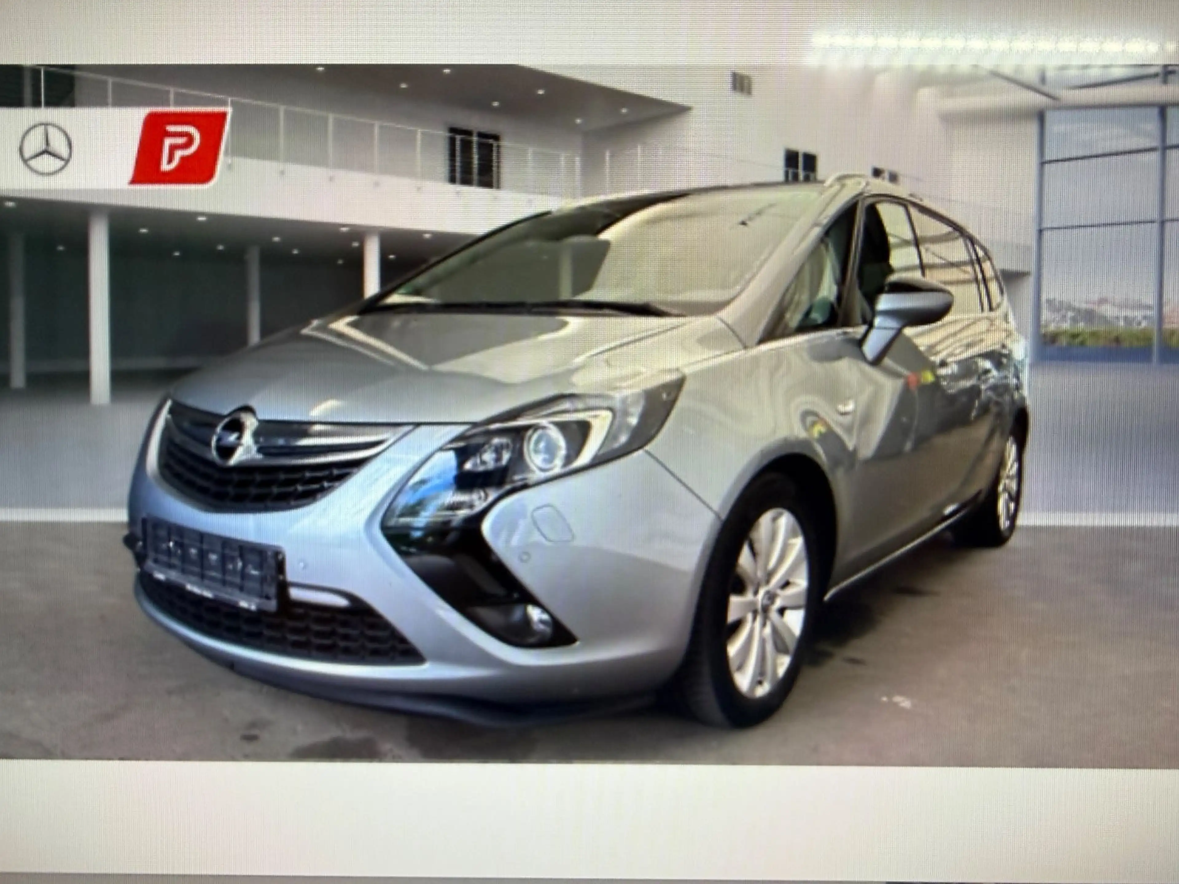 Opel Zafira C Tourer Innovation 7-Sitzer NAVI PDC 2HD