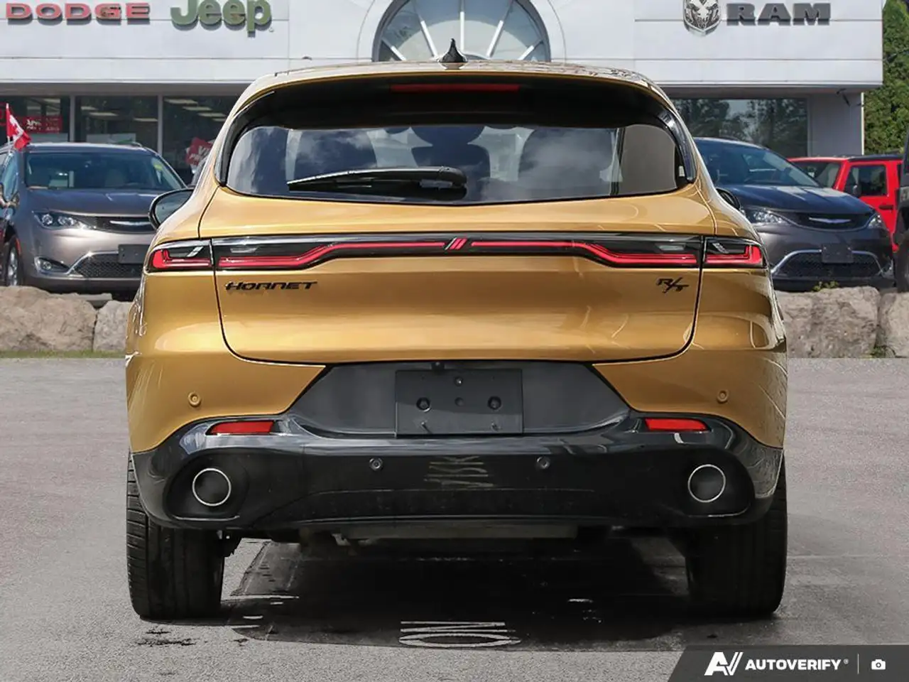Dodge Hornet снимка Dodge Hornet