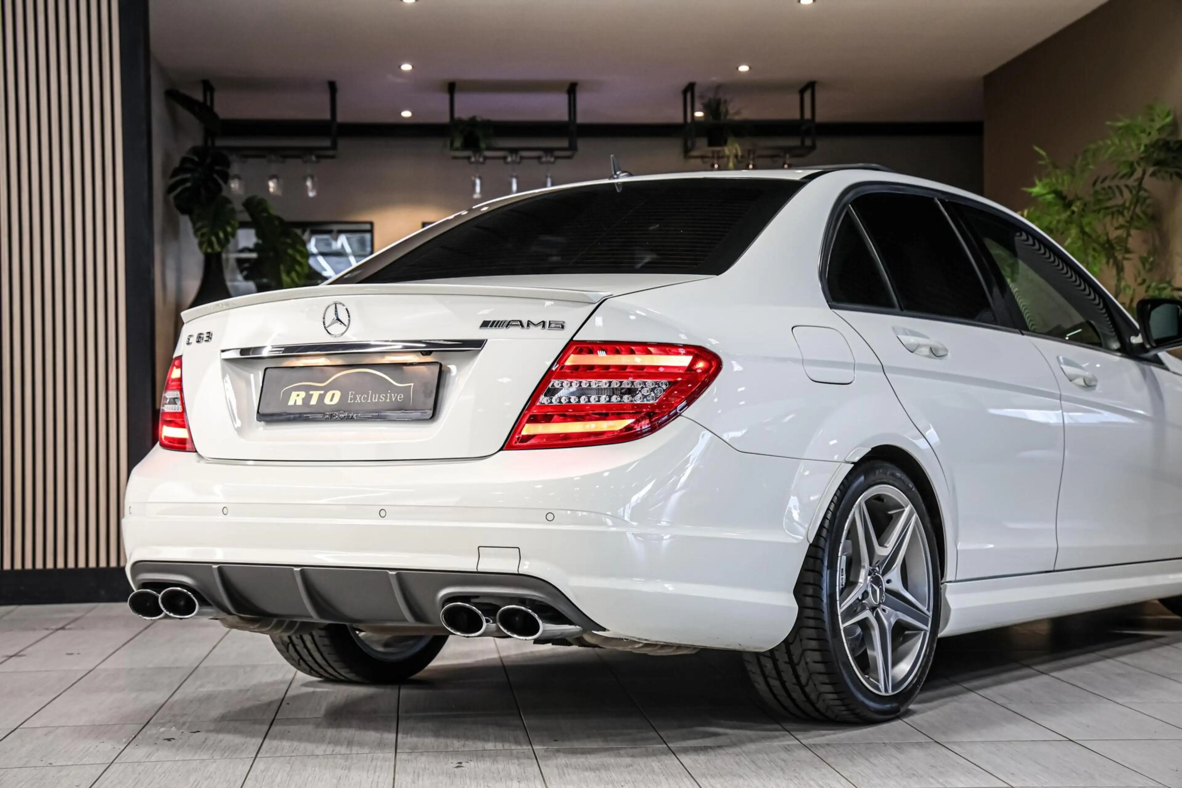 Mercedes-Benz C 63 AMG 63|originele lak|Carplay|Schuif/kantel — photo 11