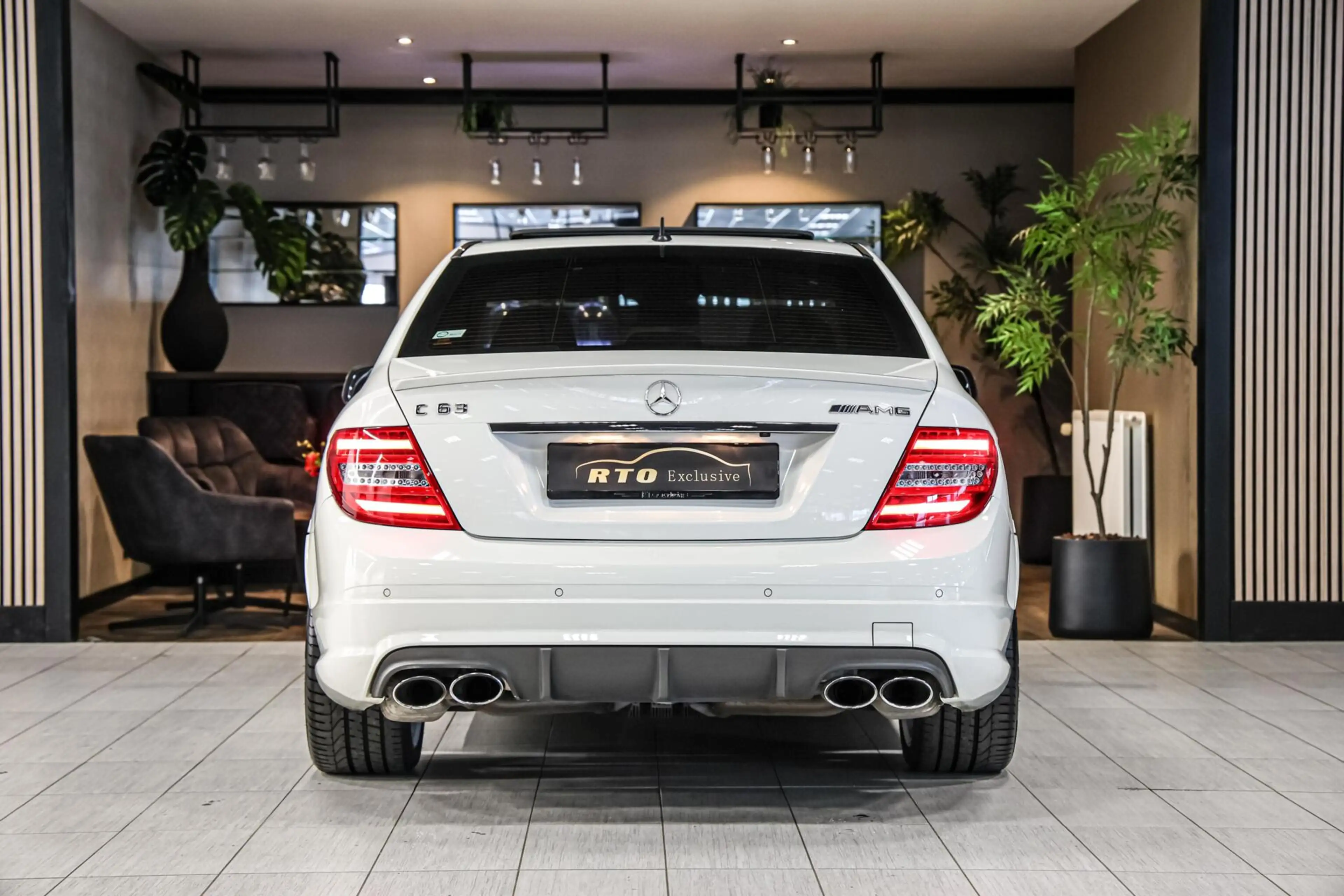 Mercedes-Benz C 63 AMG 63|originele lak|Carplay|Schuif/kantel — photo 12