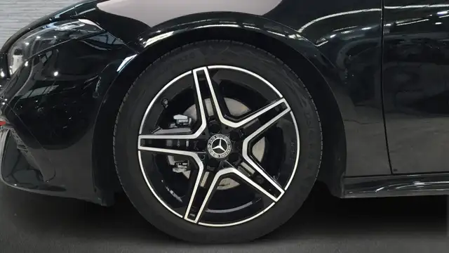 Mercedes-Benz A-Class view 5