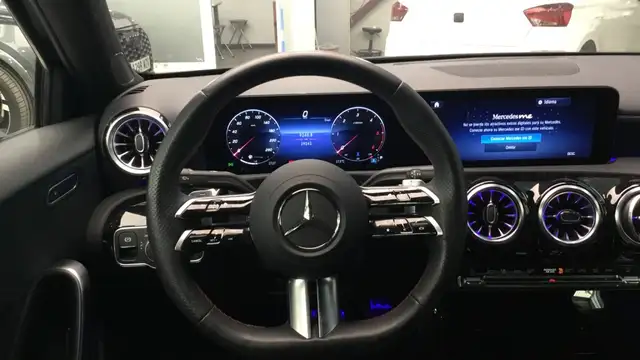 Mercedes-Benz A-Class view 9