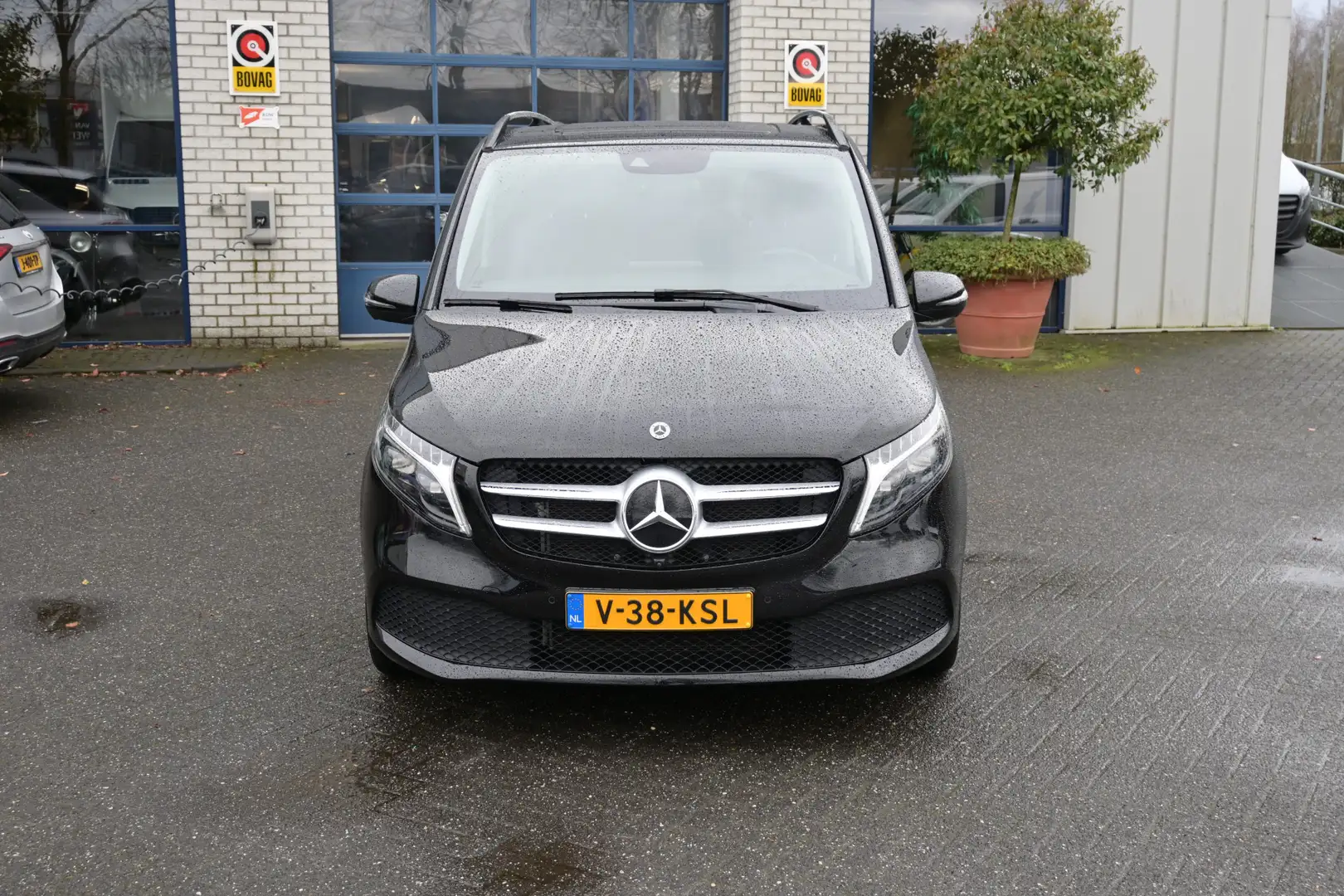 Mercedes-Benz V 300 300d 4-MATIC L3 DC Avantgarde 2500 kg trekhaak, El Zwart - 2
