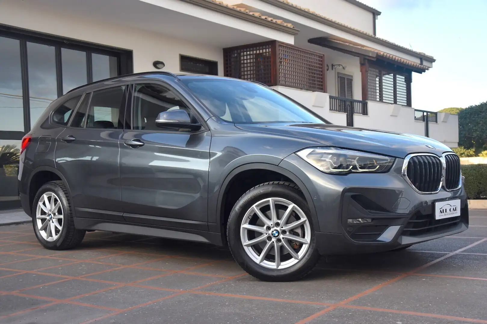 BMW X1 X1 sDrive18d Business Advantage Grigio - 1
