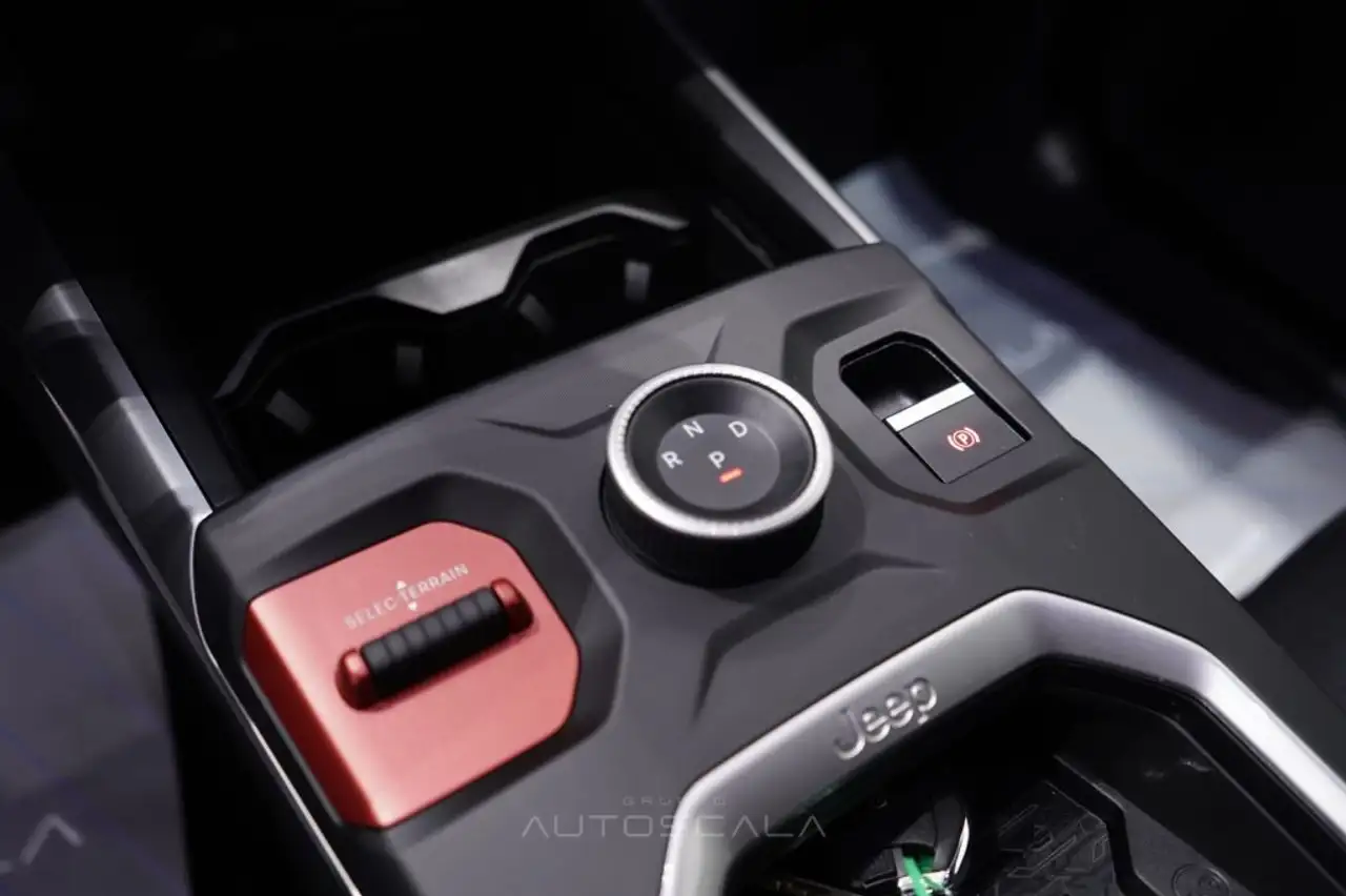 Jeep Compass 2026 — фото 16