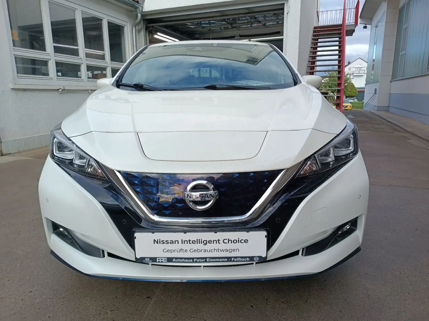 Nissan Leaf 62kW/h e+ Tekna Weiß - 2