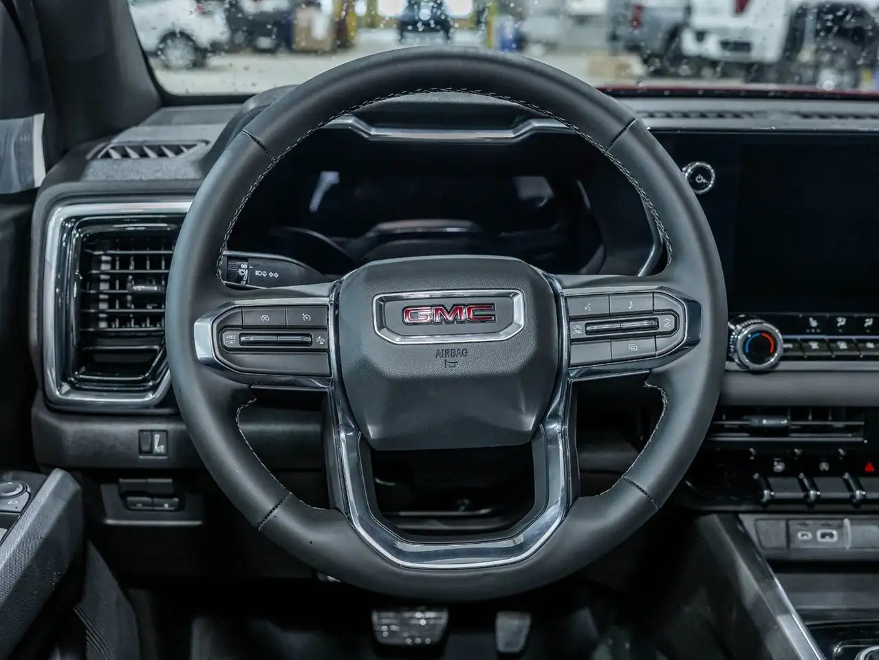 GMC Canyon снимка GMC Canyon