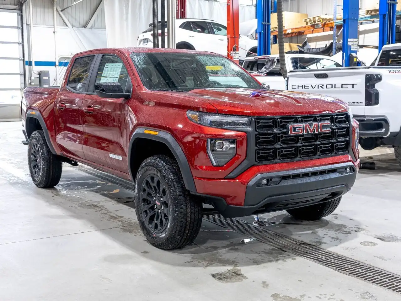 GMC Canyon снимка GMC Canyon