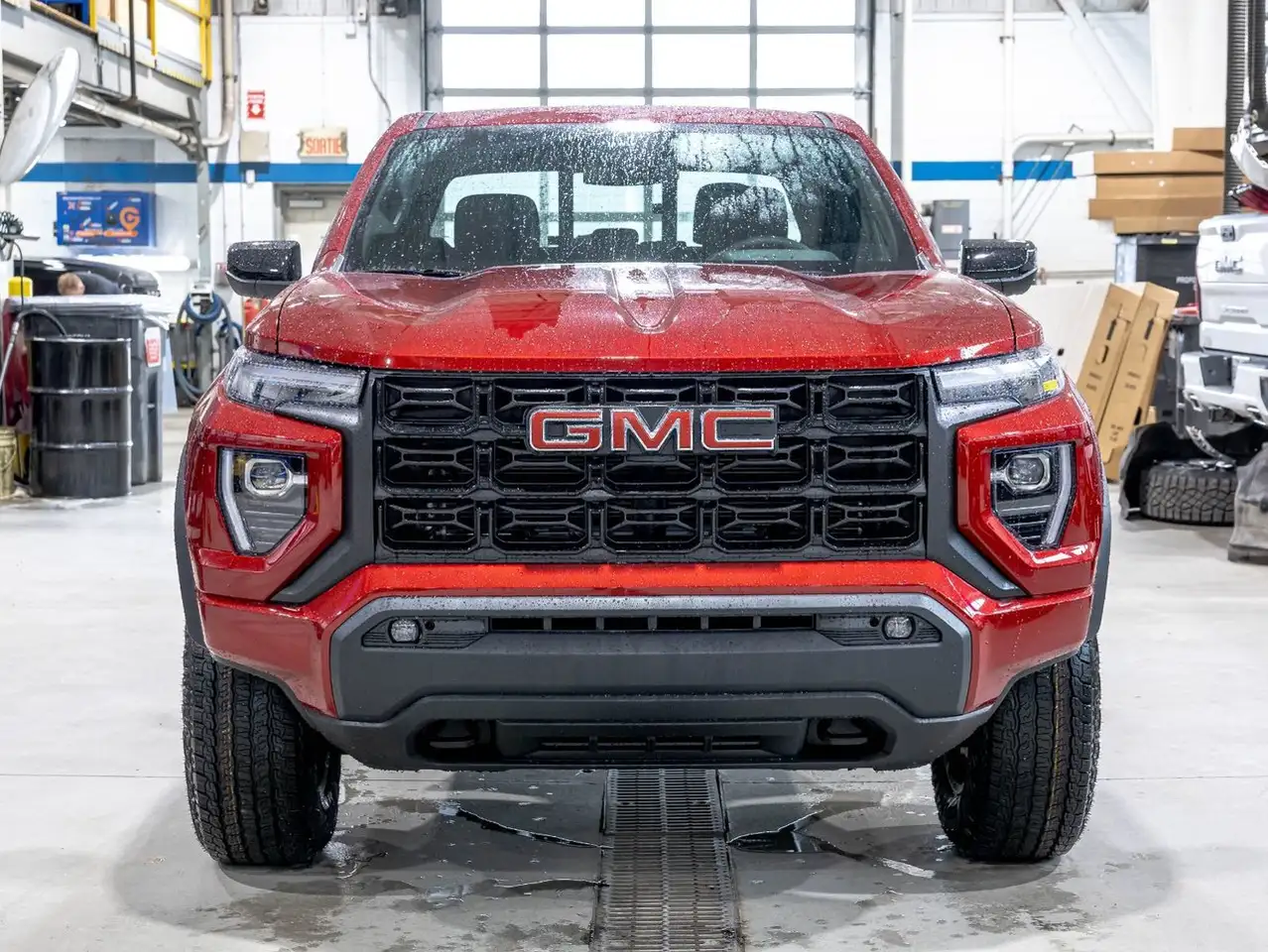 GMC Canyon снимка GMC Canyon