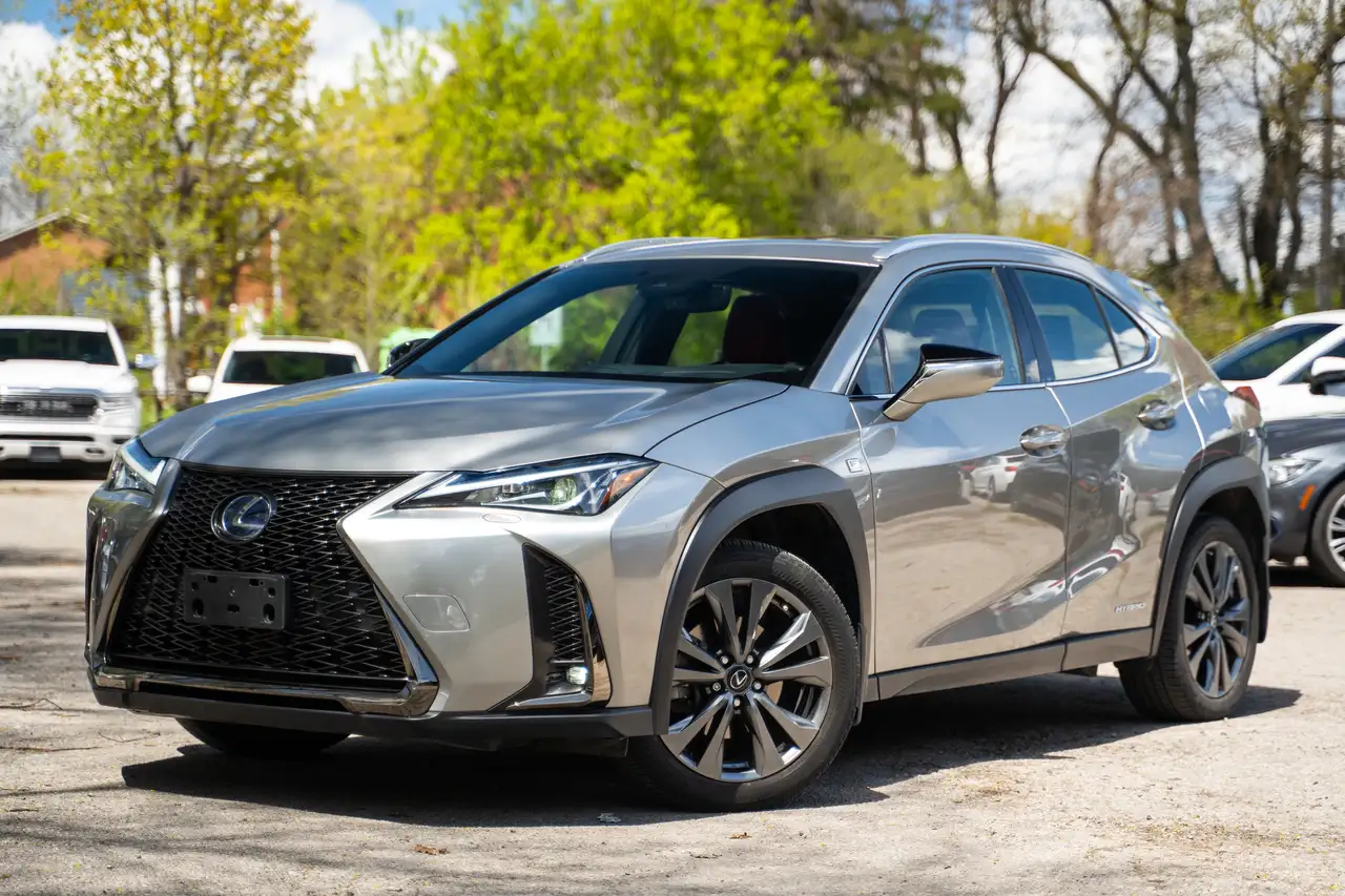 Lexus UX снимка Lexus UX