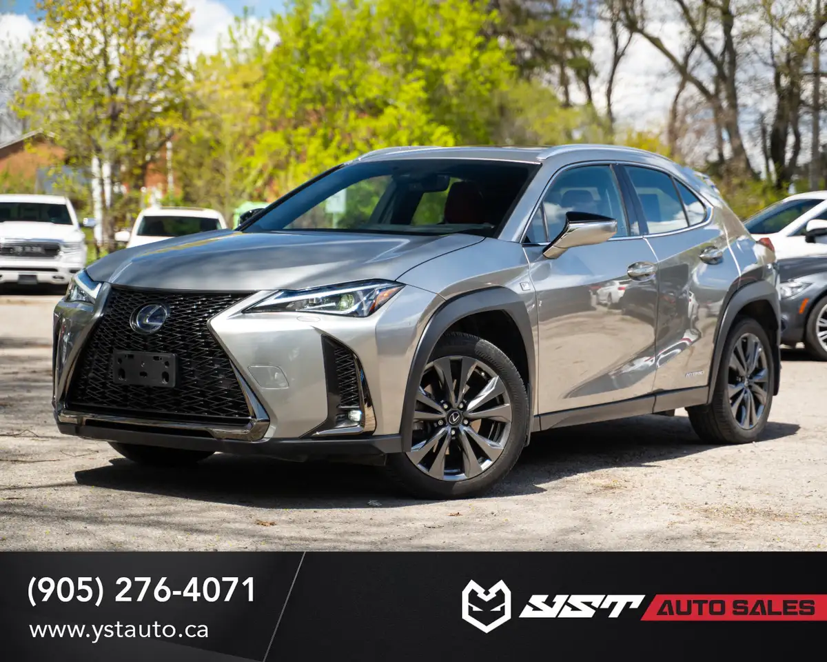 Lexus UX снимка Lexus UX