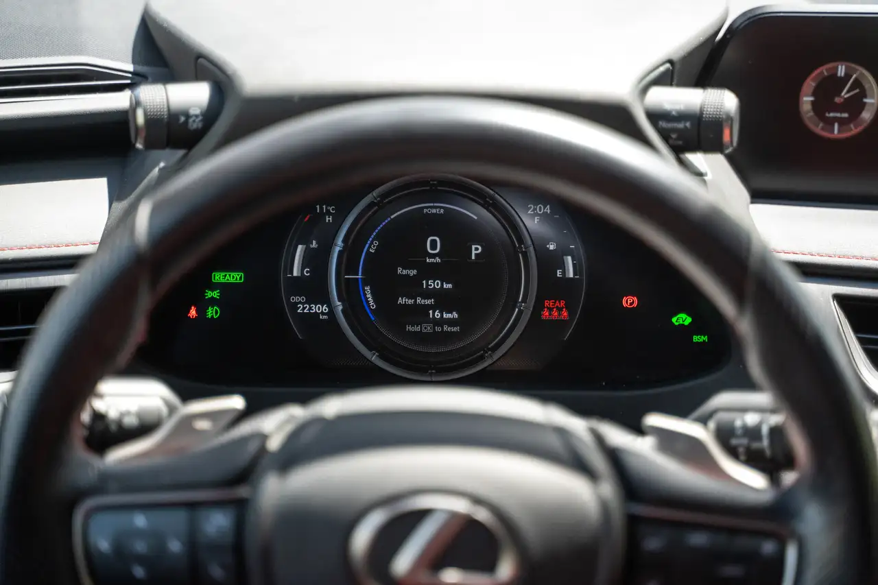Lexus UX снимка Lexus UX