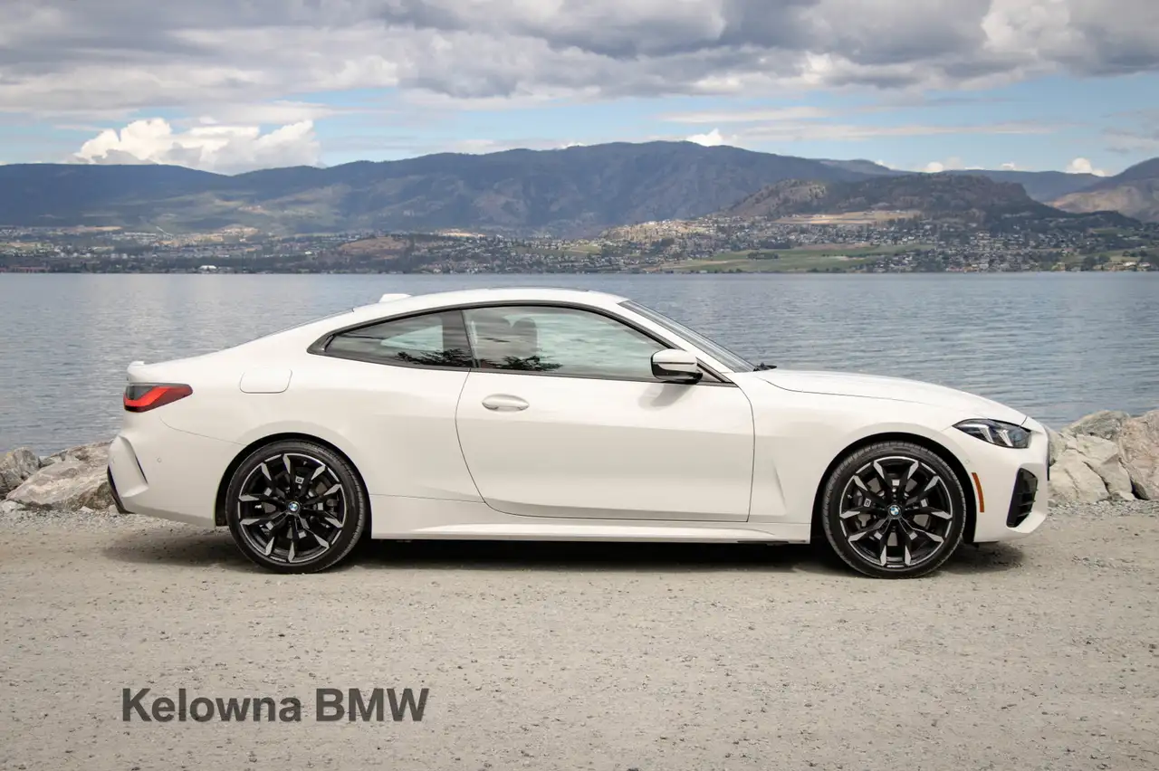 BMW 4 Series снимка BMW 4 Series