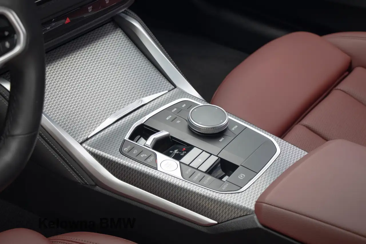 BMW 4 Series снимка BMW 4 Series