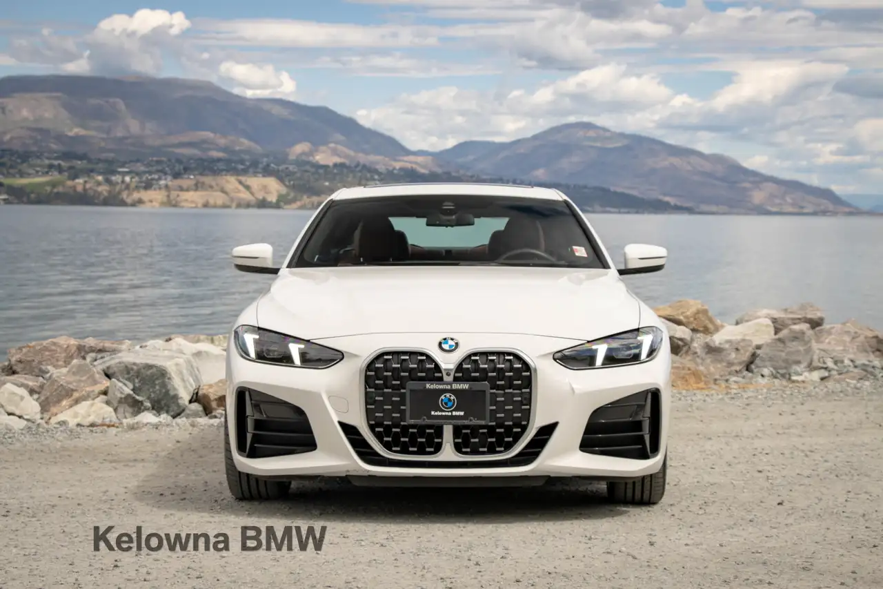 BMW 4 Series снимка BMW 4 Series