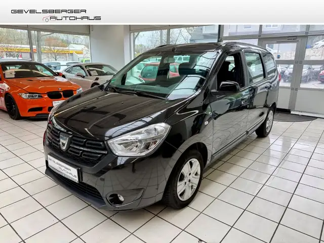 Dacia Lodgy Comfort Garantie TÜV neu Navi Fahrerprofil DAB Tem