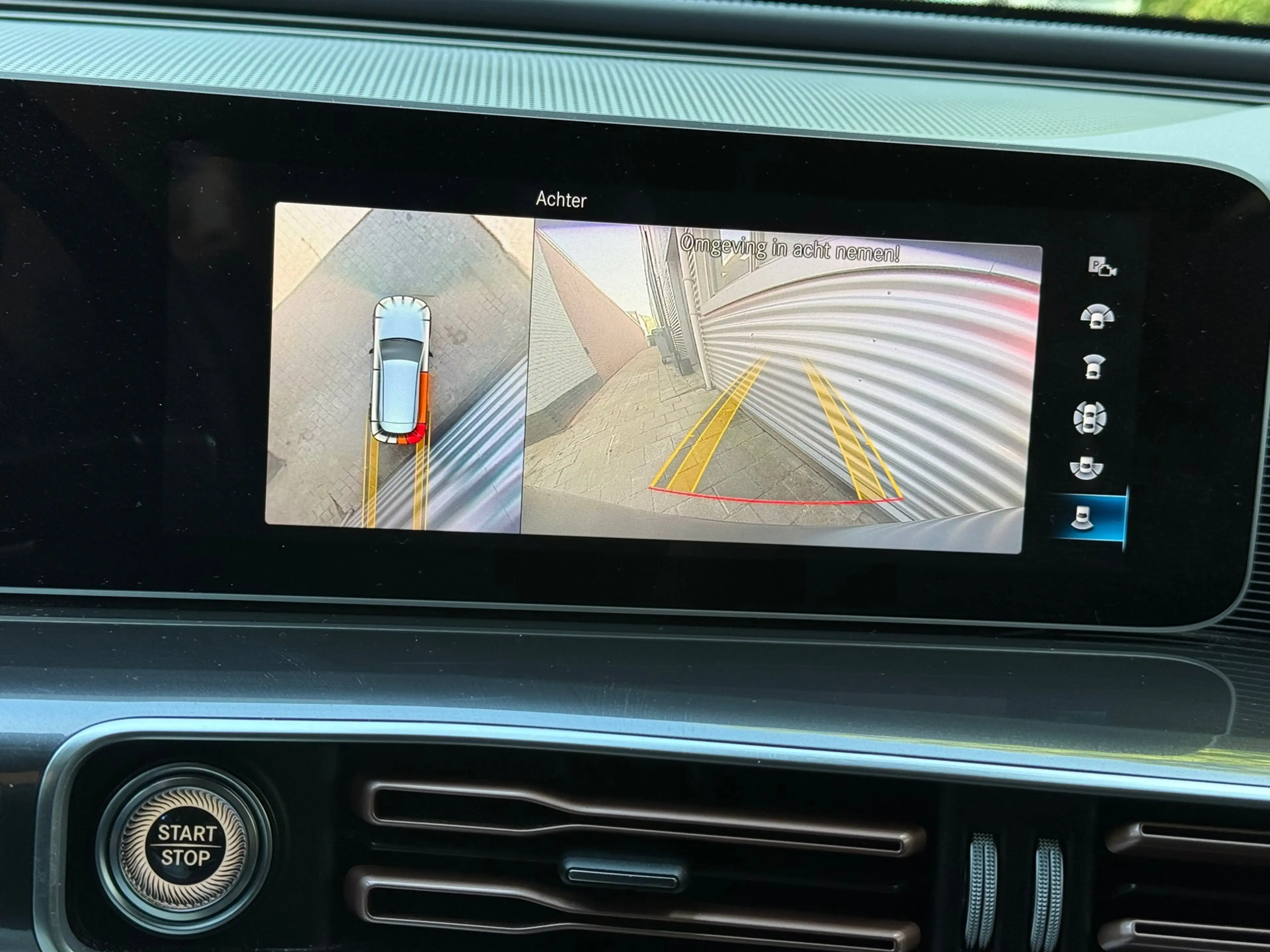 Mercedes-Benz EQC 400 4-Matic AMG 300KW l Pano l Headup l 360 Camera l B — photo 20