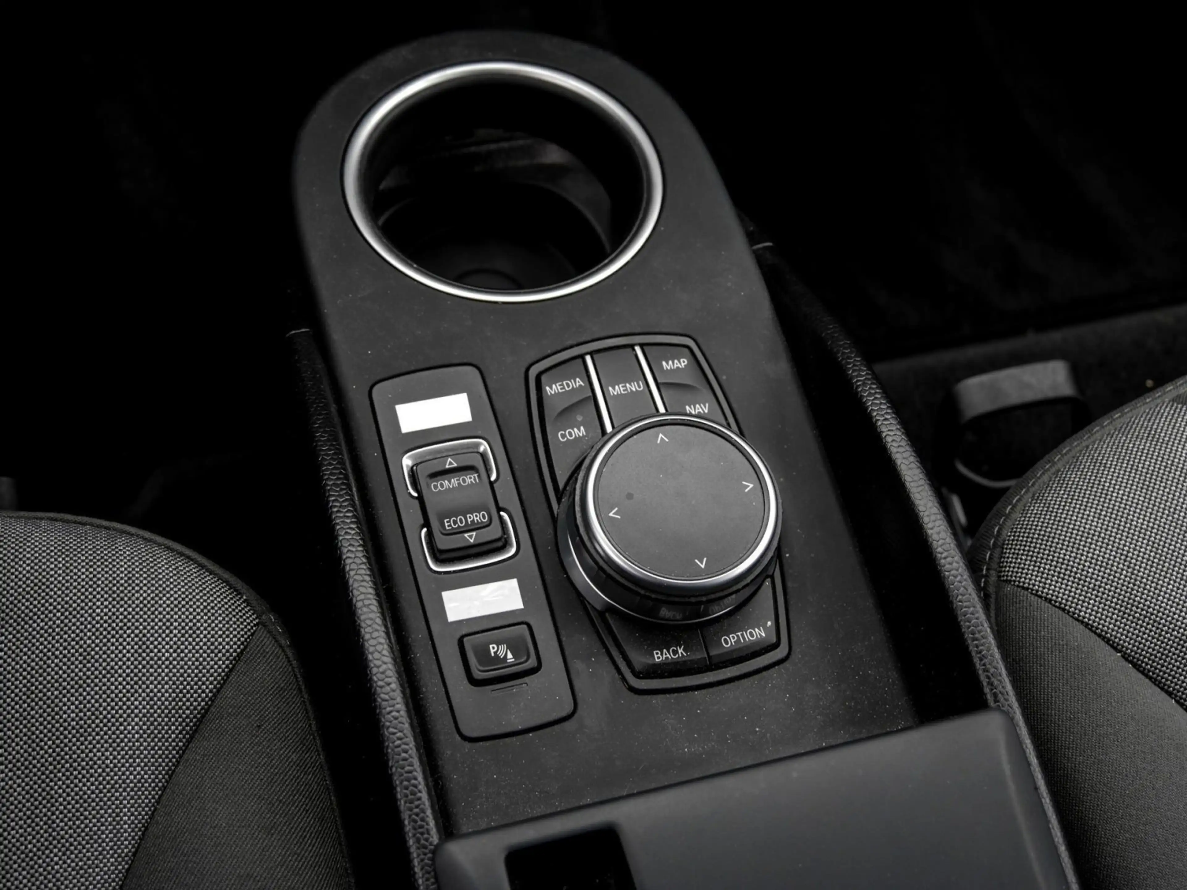 BMW i3 120 TEMPOMAT RÜCKFAHRKAMERA — photo 11