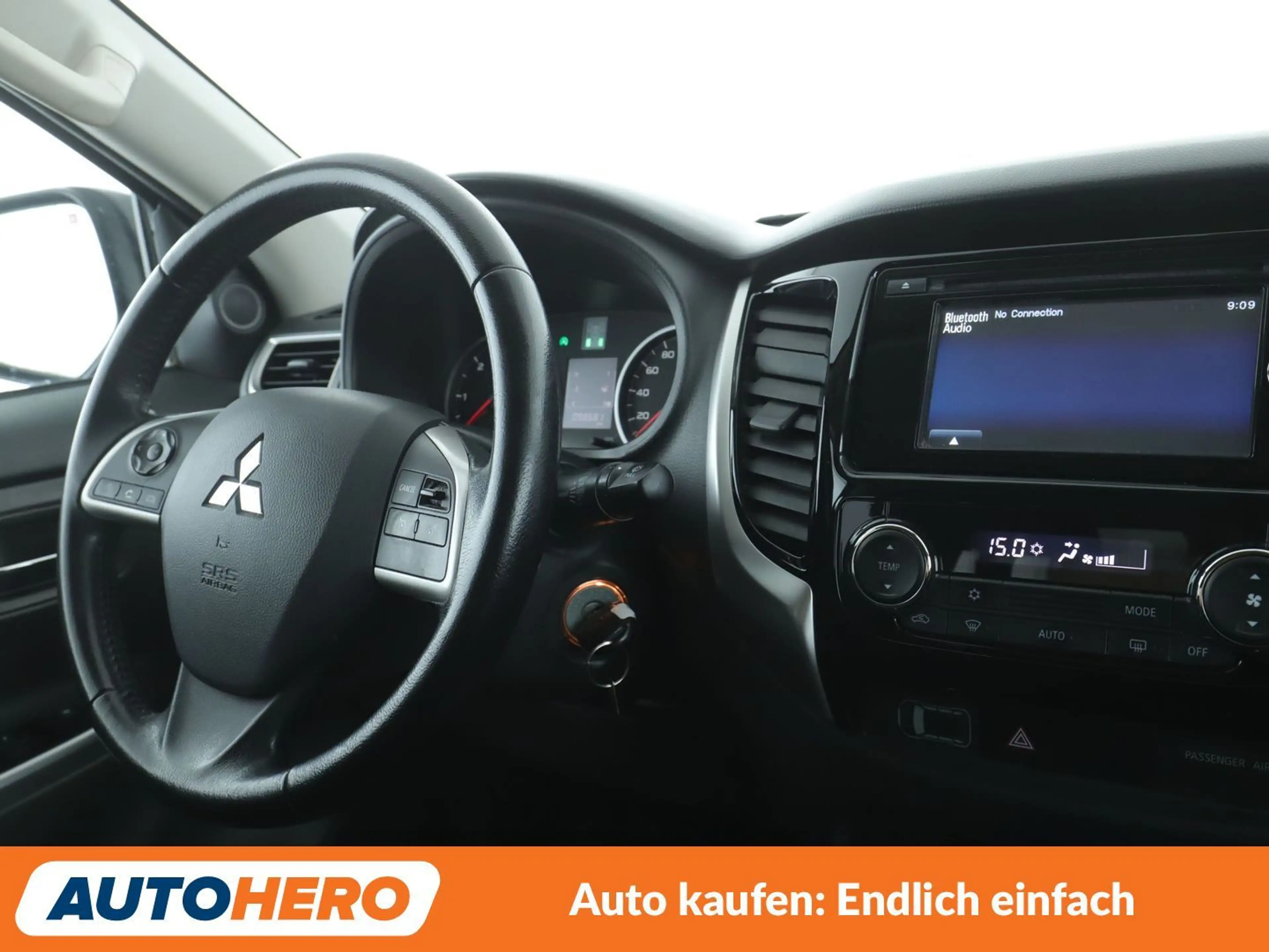 Mitsubishi L200 2.4 DI-D Plus Club Cab 4WD*NAVI*TEMPO*CAM*LIM* — photo 13