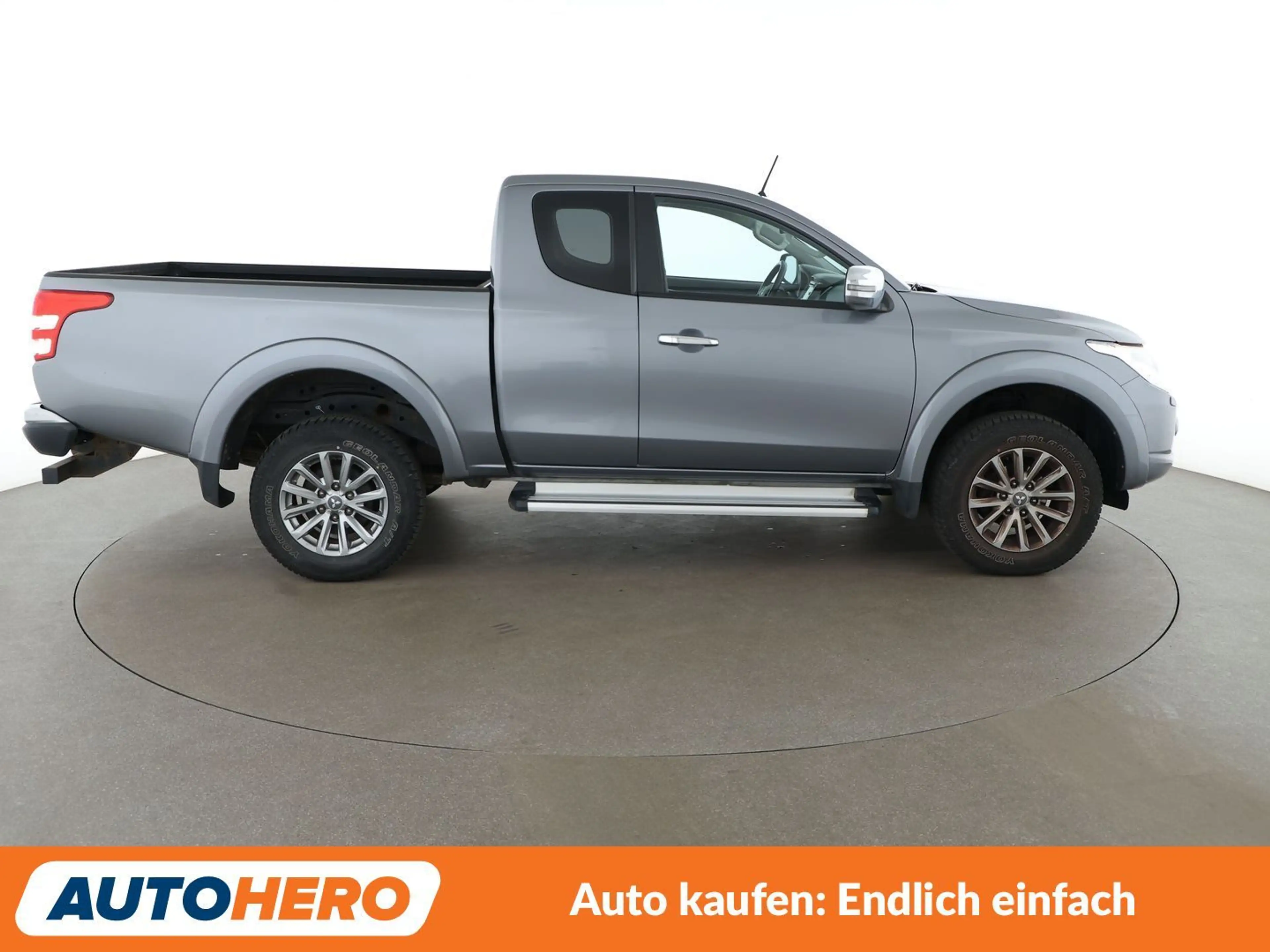 Mitsubishi L200 2.4 DI-D Plus Club Cab 4WD*NAVI*TEMPO*CAM*LIM* — photo 7
