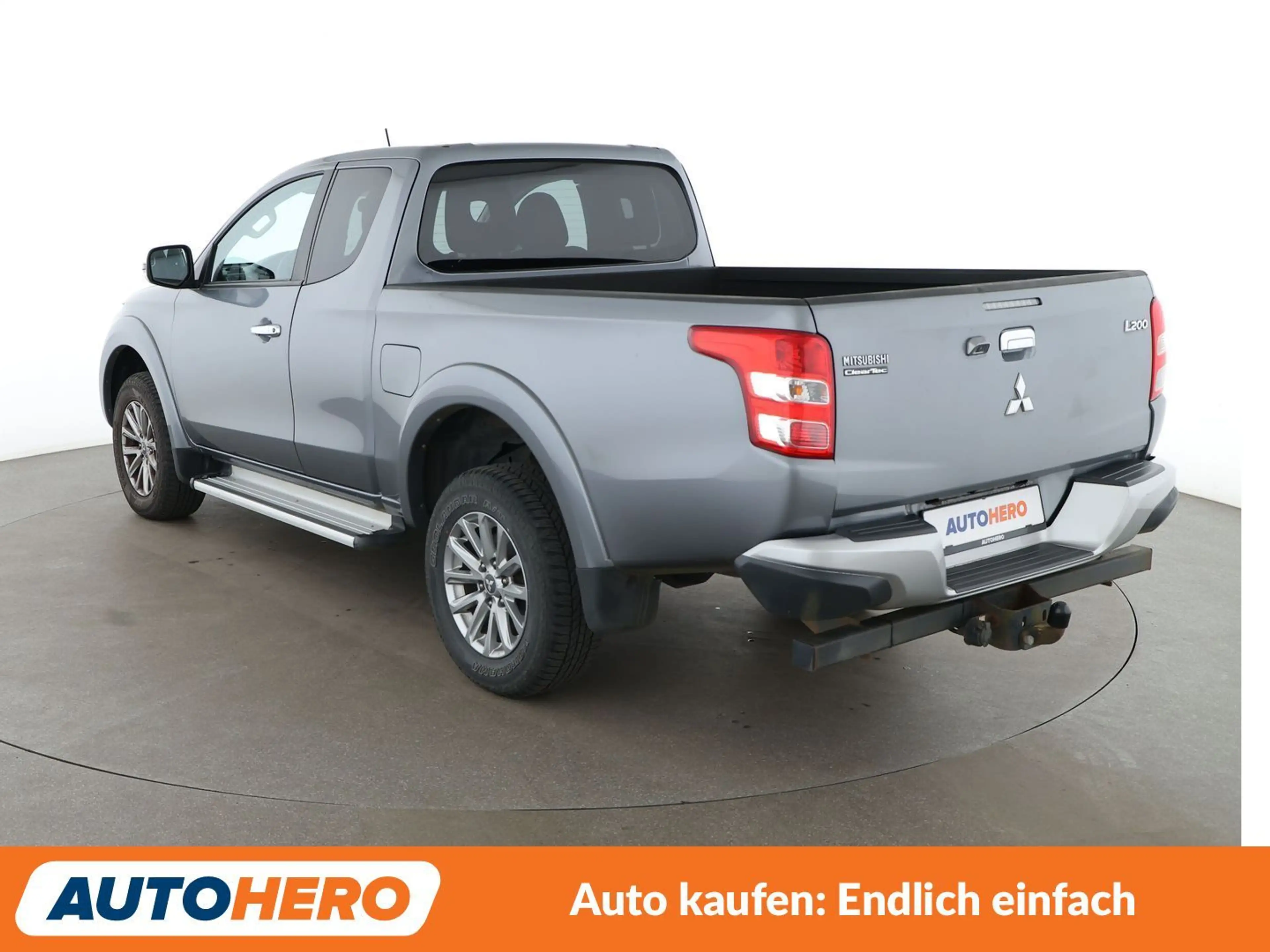 Mitsubishi L200 2.4 DI-D Plus Club Cab 4WD*NAVI*TEMPO*CAM*LIM* — photo 4