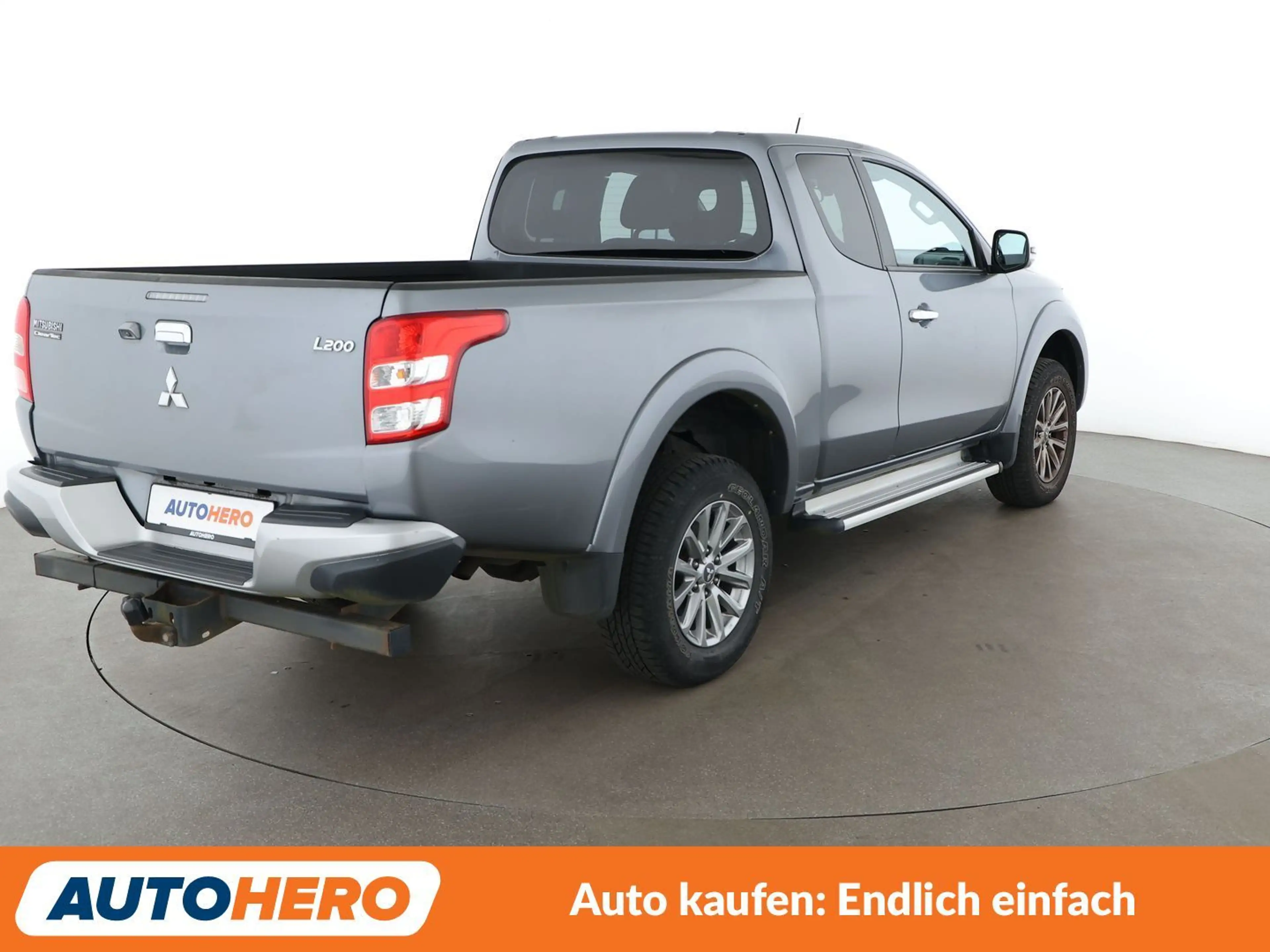 Mitsubishi L200 2.4 DI-D Plus Club Cab 4WD*NAVI*TEMPO*CAM*LIM* — photo 6