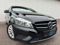 Mercedes-Benz A 180 d BlueEfficiency *1.HAND*SHZ*AHK*KLIMA* Noir - thumbnail 1