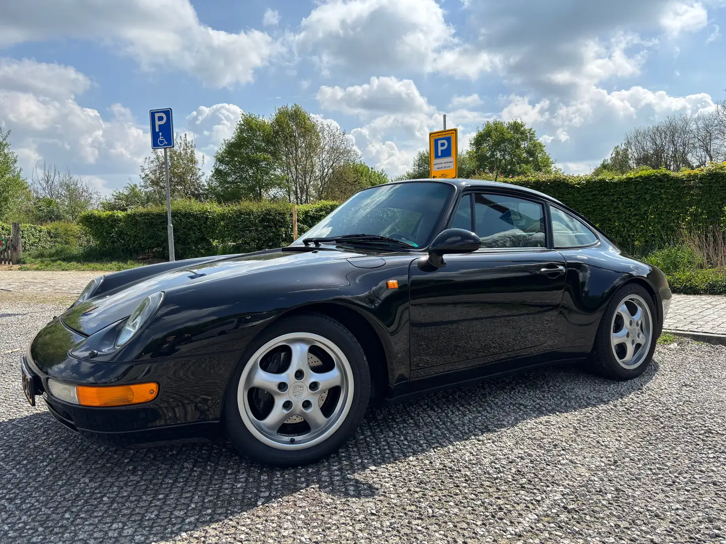 Porsche 993 Carrera Zwart - 1