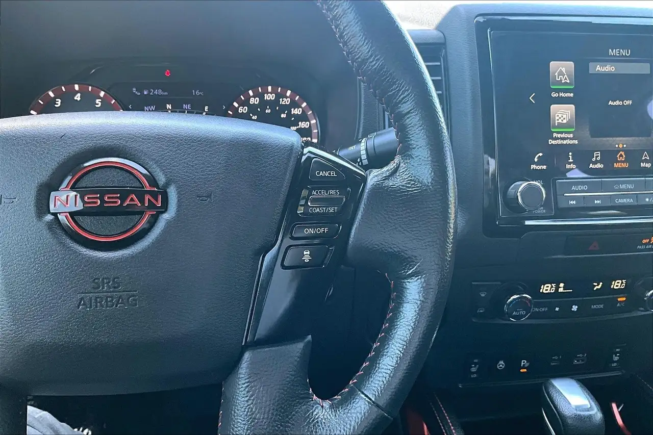 Nissan Frontier снимка Nissan Frontier